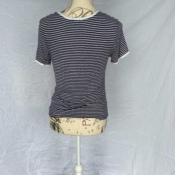 Blue and white t-shirt - Picture 2 of 3